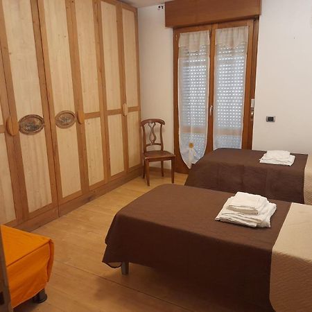 Appartamento Casa Palombara - Baschi Esterno foto